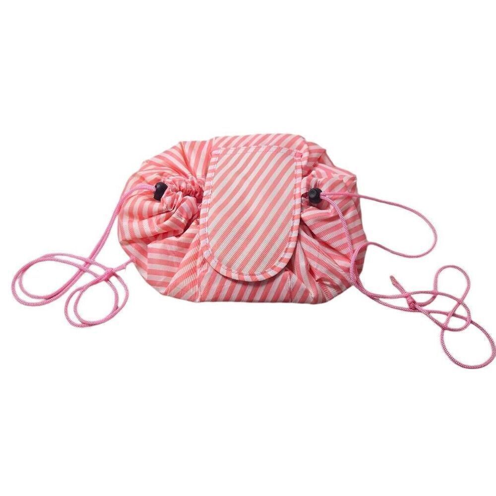 The Epic Makeup Pouch, cosmeticโbag
